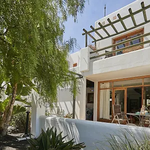  Holiday home Villa Charco Del Palo